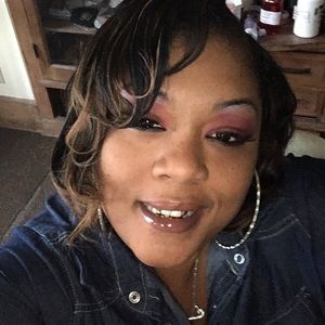 Meet your Posher, Kentessa