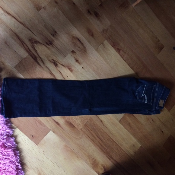 Artist flare American eagle jeans