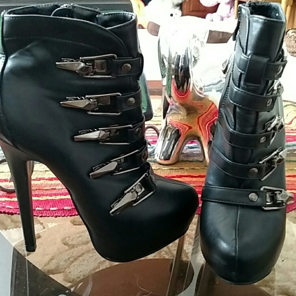 Black Buckle Bootie Heels! Paper Fox