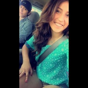 Meet your Posher, Taylor