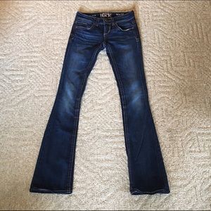 Women's Buckle Black 24x34 Bootcut Jeans