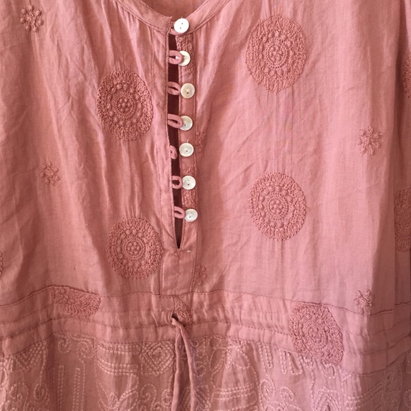 Romper - Picture 2 of 4