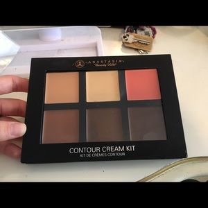 Anatasia cream contour kit