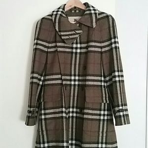 ***PRICE DROP*** wool classic plaid Burberry coat