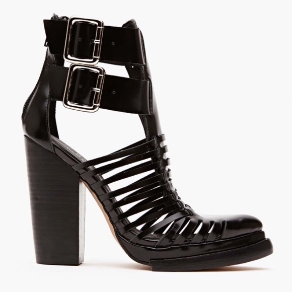 Jeffrey Campbell Cantu