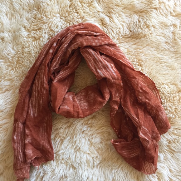 Burnt orange and white scarf