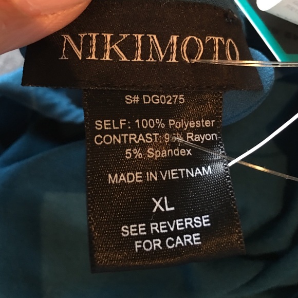 Nikimoto xl blue flowy shirt.  NWT. - Picture 3 of 3