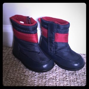 Baby Gap snow boots