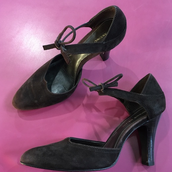 Antonio Melanie brown suede heels 7.5
