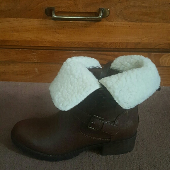 Kent boot brown cute and cozy! - Picture 4 of 4