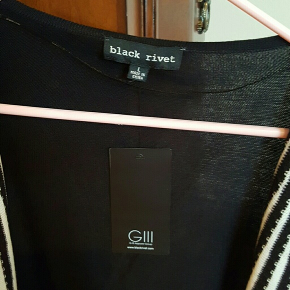 Sweater - Picture 3 of 3