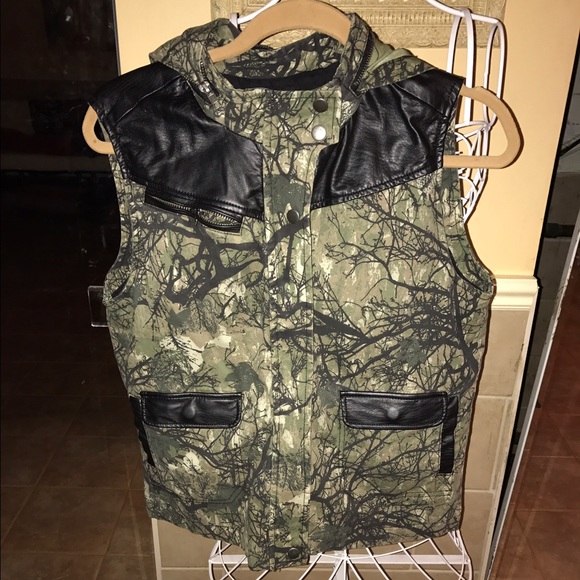 BGD Urban Outfitters Camo Faux Leather Vest