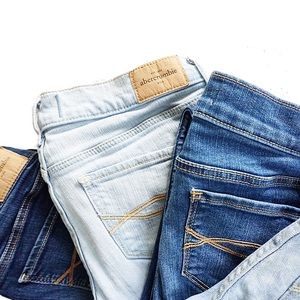 MUST GO!! AbercrombieKids Slim Jeans (Light Wash)