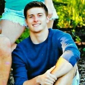 Meet your Posher, Cody