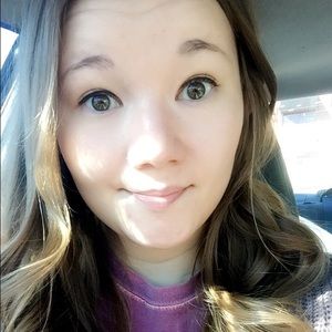 Meet your Posher, Ivey