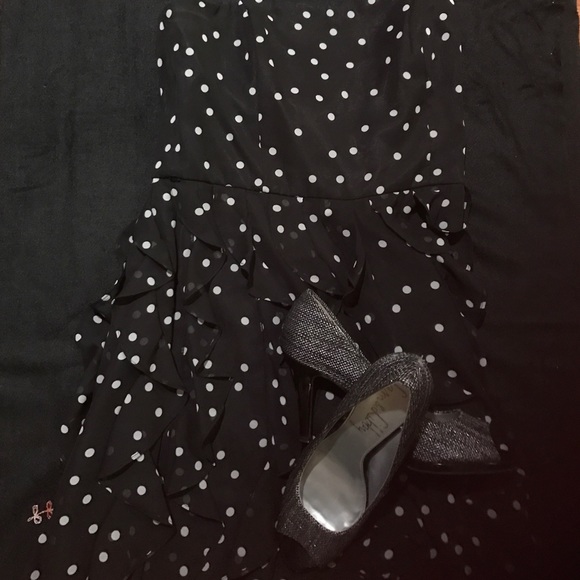 Black/grey polka dot dress.
