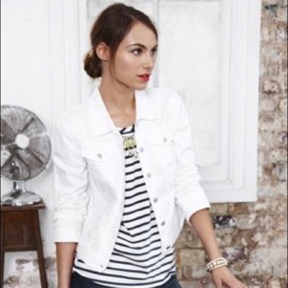Levi's Jackets & Blazers - DISCOUNTED: White jean jacket