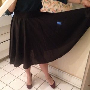 NWOT High waisted skirt