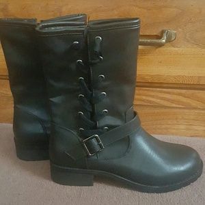 Black lace up bootie