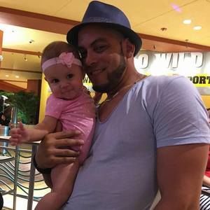 Meet your Posher, Marlon