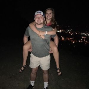 Meet your Posher, Bailey