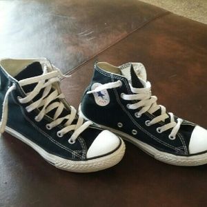 Boys Converse