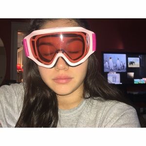 Snowboarding goggles