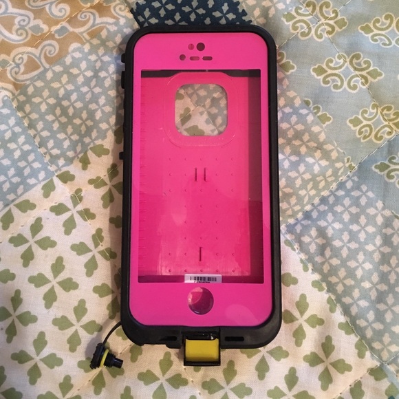 iPhone 5s lifeproof case 💧