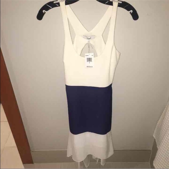 LIKELY DRESS BRAND NEW