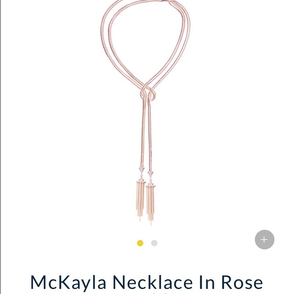 McKayla Kendra Scott necklace in rose gold