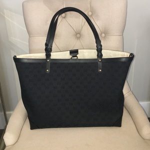 🚫SOLD🚫 Black Guccisima Medium Tote w/ Dust Bag