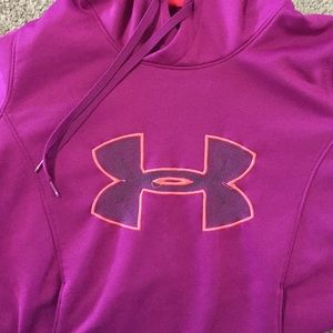 Under Armour Sweatshirt