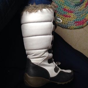 Sporto boots size 6 1/2 women's