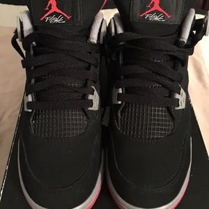 Air Jordan 4s Breds