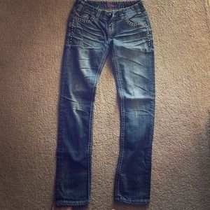 Rock and Roll Cowgirl Skinny jeans.