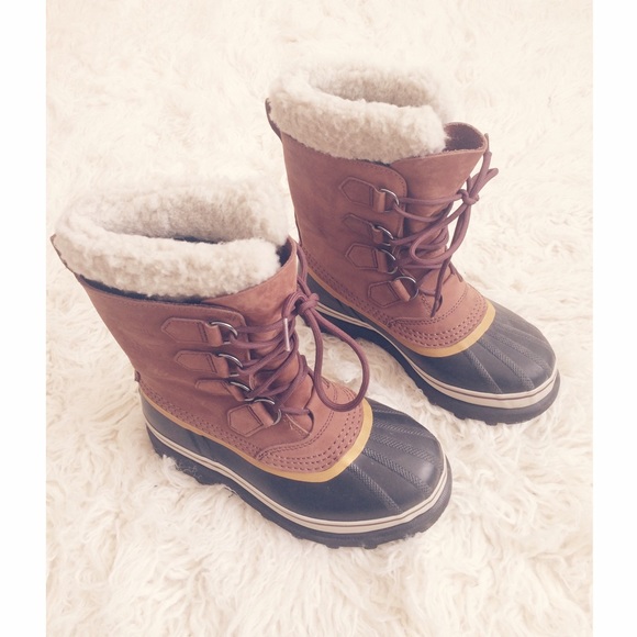 Sorel Caribou Boots