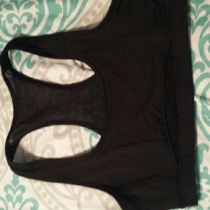 Black sports bra