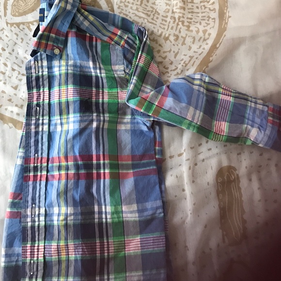 Plaid boys oxford.