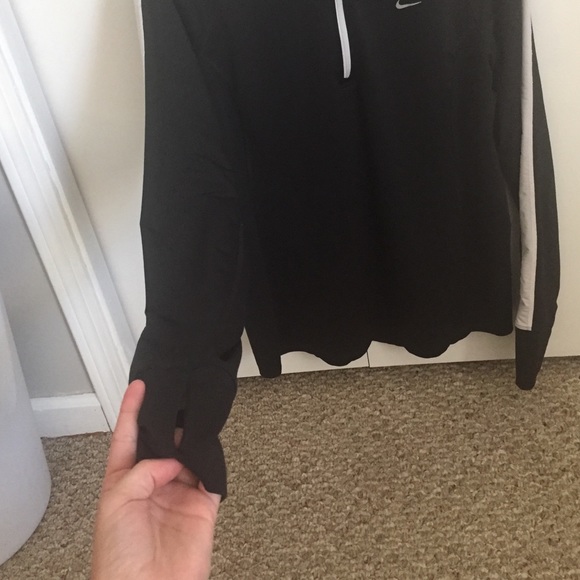 Nike dry fit running shirt make me offers - Picture 3 of 4