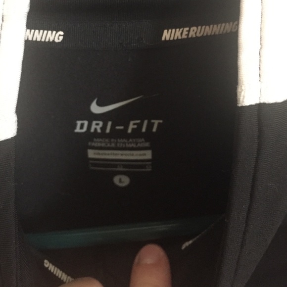 Nike dry fit running shirt make me offers - Picture 4 of 4