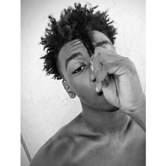 Meet your Posher, Edward - Picture 1 of 1