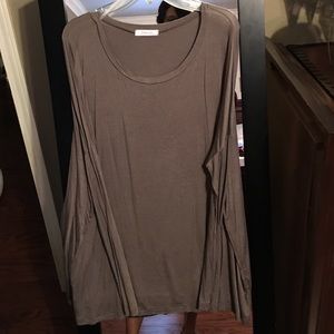 Long sleeve taupe top, similar to Piko