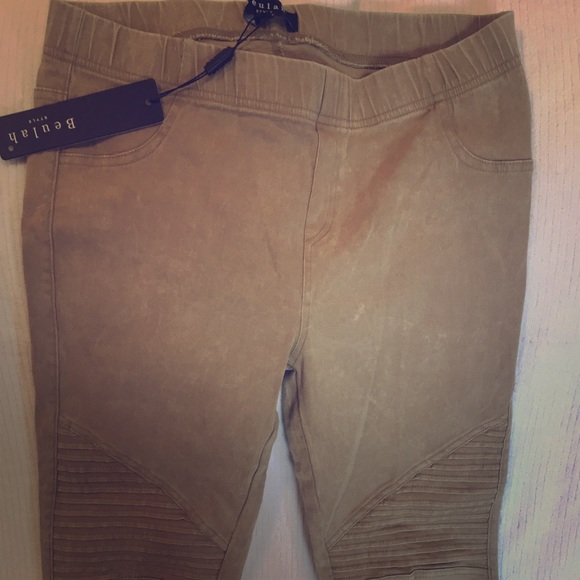 Stretchy versatile pants.