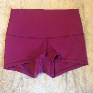 Lululemon Boogie roll down shorts