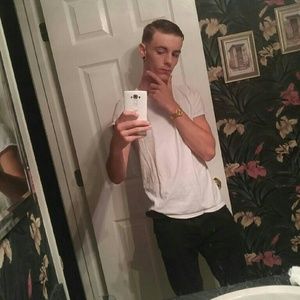 Meet your Posher, James