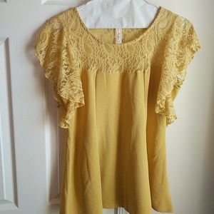 Mustard colored fitted top