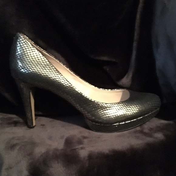 Vince Camuto Zella Platform Pump