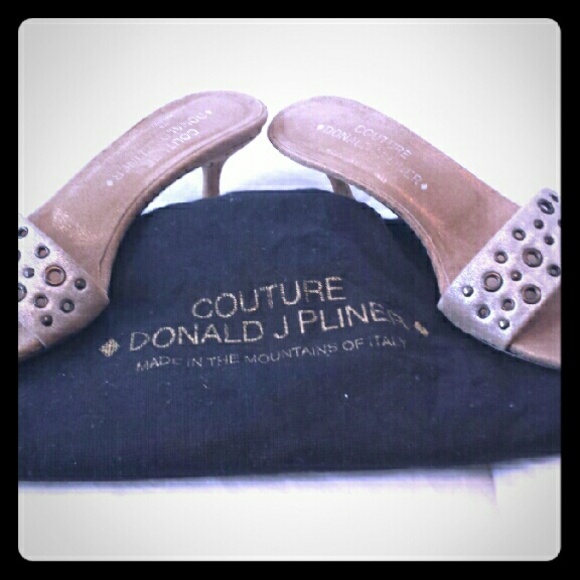 Silver Donald J Pliner kitten heels