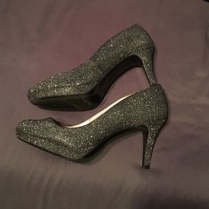 Silver glitter pumps