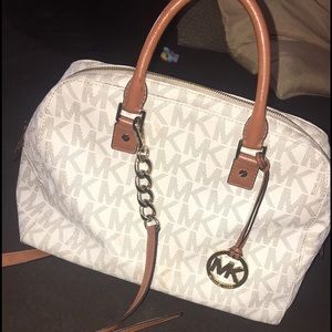 MK Purse